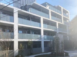 【外観】 | 鉄筋コンクリート造のがっちりとした建物。