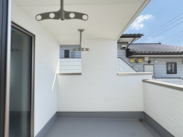 新築　前橋市幸塚町第２　Livele Garden.S　2号棟のバルコニー|　日当たりの良いバルコニーはお洗濯物もよく乾きそうです◎
　