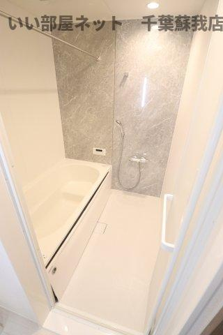 D-ROOM君塚ⅠBの浴室|コンパクトで使いやすいお風呂です