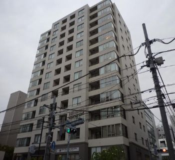 グランドメゾン九段南の外観