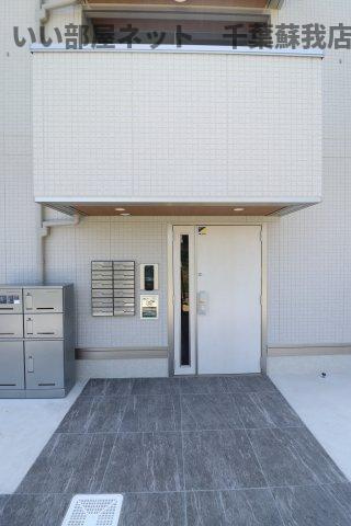 D-ROOM君塚ⅠBのエントランス|安心オートロック付き♪