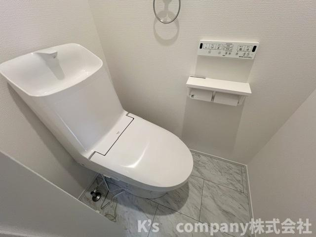 藤沢市辻堂太平台2丁目　新築戸建　1号棟のトイレ|清潔感のあるトイレ◇