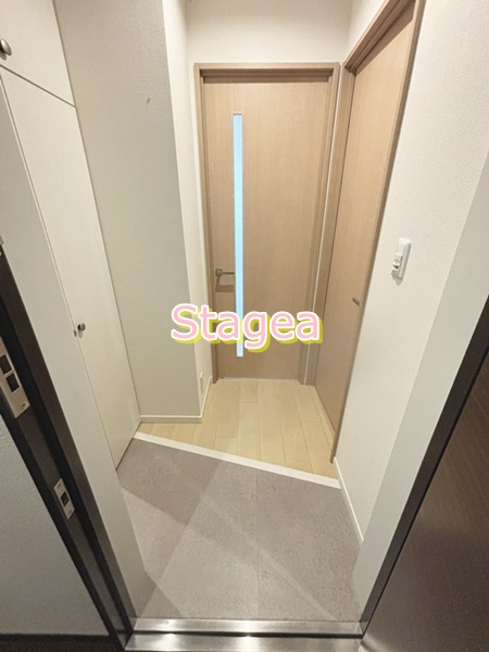 スバルレジデンス北浦和の玄関