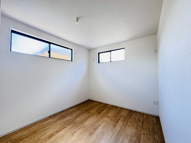 松戸市八ヶ崎３丁目新築戸建【八ヶ崎第二小学校:9分】の子供部屋|5.7帖洋室