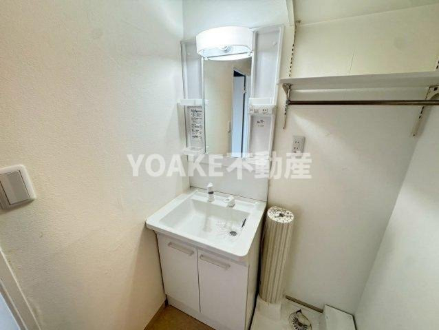 メゾンドＡ２の洗面所|別号室の写真となります。現況優先