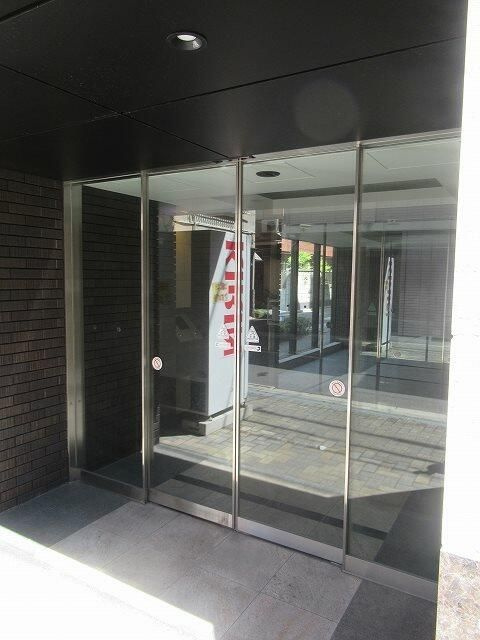 ＭＡＸＩＶ北千住のエントランス