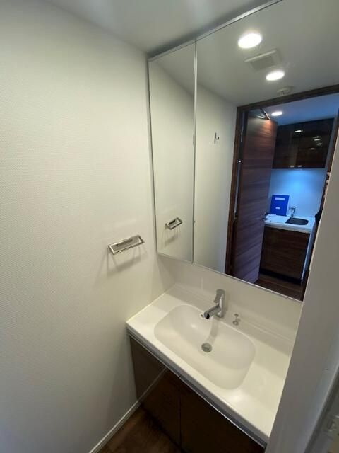ＭＡＸＩＶ北千住の洗面所