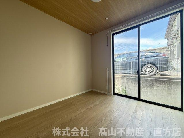 直方市大字感田のアパートの洋室
