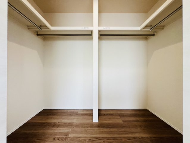 碧南市天神町1丁目15番　『仲介手数料無料』新築一戸建て・建売の収納