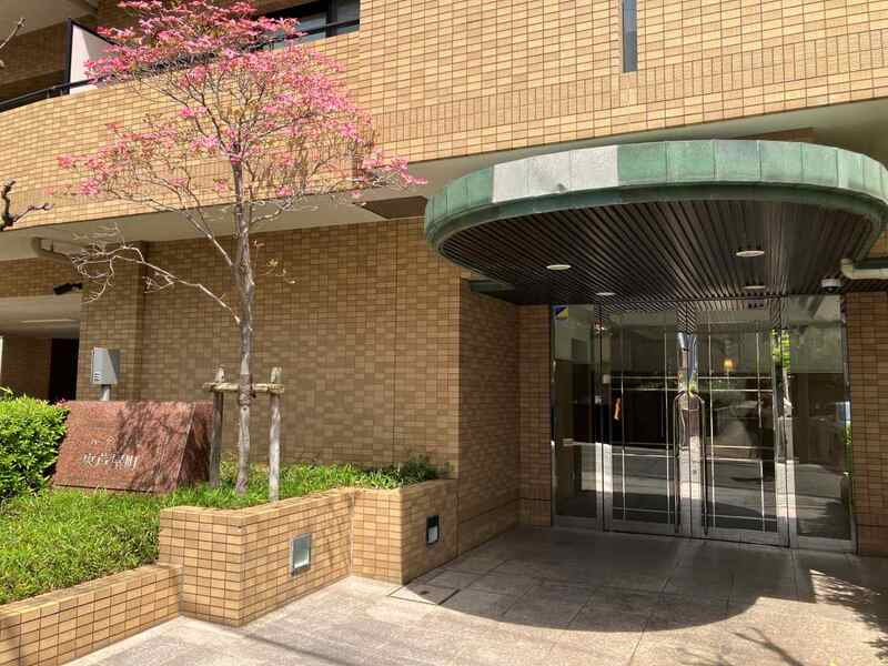 パーク・ハイム東芦屋町のエントランス