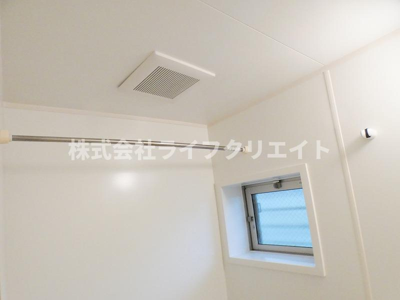 ホワイトミーティアAの浴室