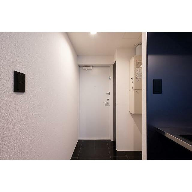 ルクレ高田馬場の玄関