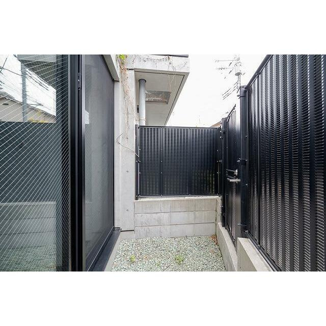 ルクレ高田馬場のエントランス
