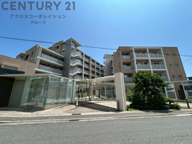 RC造地下１階６階建