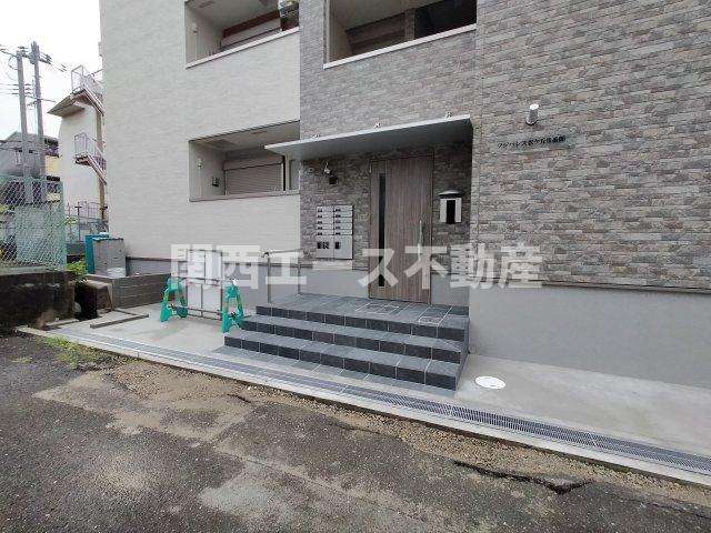 【エントランス】 | フジパレス忍ケ丘Ⅲ番館