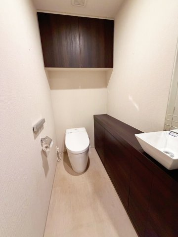 プラウド芦屋平田町のトイレ