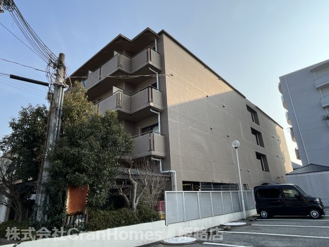 イスズベル八代の外観