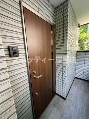 ルナコート南港中の玄関