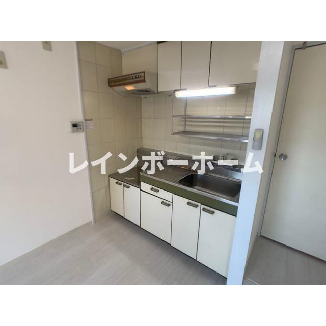三ツ和マンションのキッチン