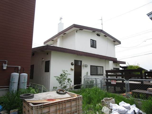 治水町10-9貸家の外観