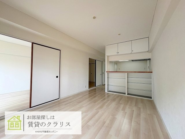 エルフィン井上の居間・リビング