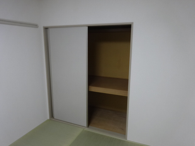 第３山下ハイツの収納