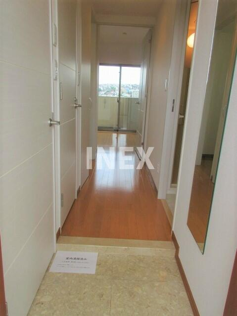 横浜市南区大岡２丁目の賃貸マンションの玄関