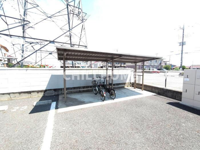 エトワール・トーゼの駐車場|当社、チルホームのHPもご覧ください(^^)/物件情報多数♪