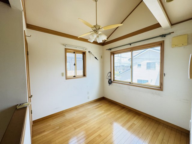前橋市箱田町　中古住宅の洋室|前橋市箱田町　中古住宅