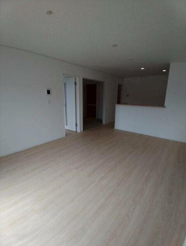 クレイドルガーデン光市中島田第1の居間・リビング|1F　LDK16帖