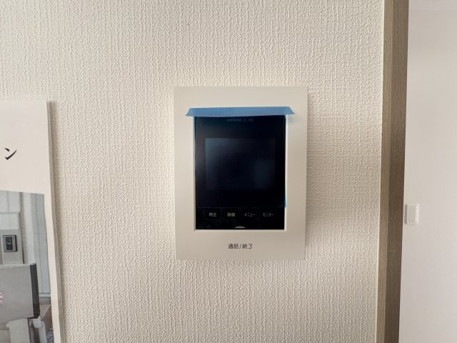 豊見城市渡橋名浜原（全39棟）22号棟のセキュリティ|22号棟　TVモニター付きインターフォン♪