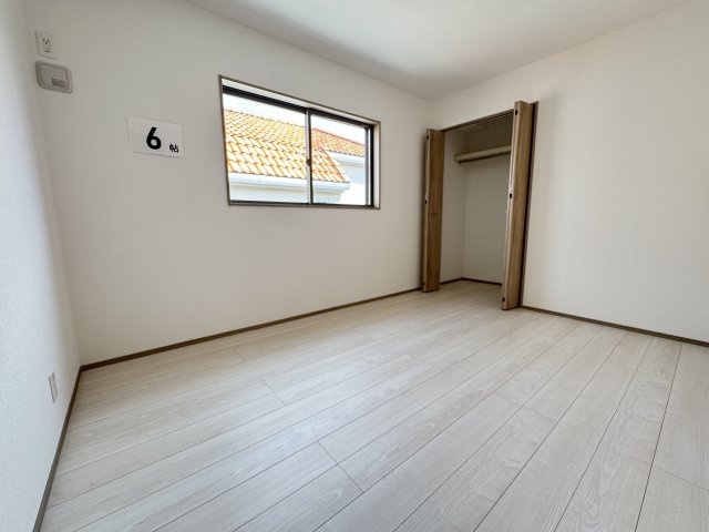 豊見城市渡橋名浜原（全39棟）22号棟の洋室|22号棟　洋室6帖＋CL付き♪