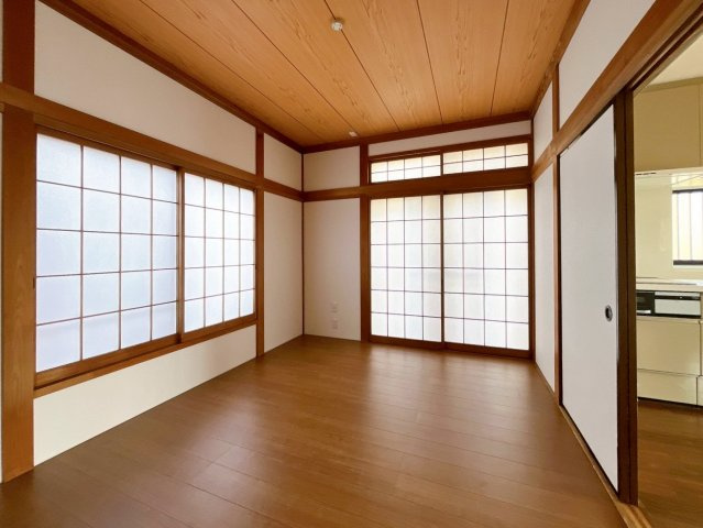 【洋室】 | 高崎市新後閑町　中古住宅
