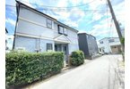 【前面道路含む現地写真】 | 富士見市渡戸3丁目　中古一戸建住宅　(ふじみ野店) | 小学校徒歩15分！すーぱー、コンビニ、ドラッグストアも徒歩圏内にそろう便利な環境です。