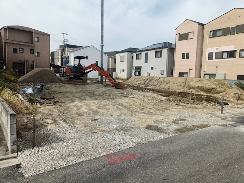摂津市鳥飼西4丁目　新築戸建の駐車場