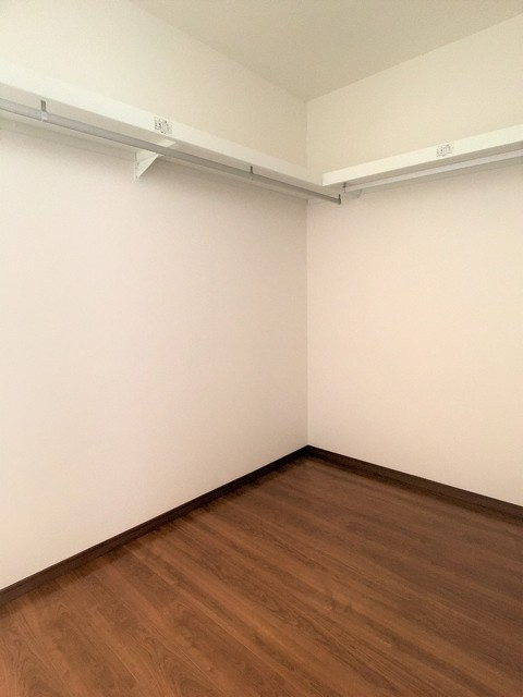 直方市大字感田のアパートの収納