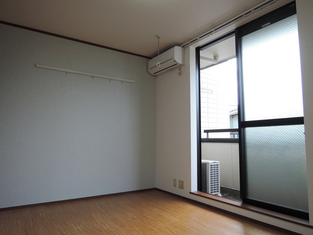 アルページュの居間・リビング|★明るいお部屋です★