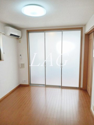 【居間・リビング】 | イル・ソーレ | 洋室のお部屋です。