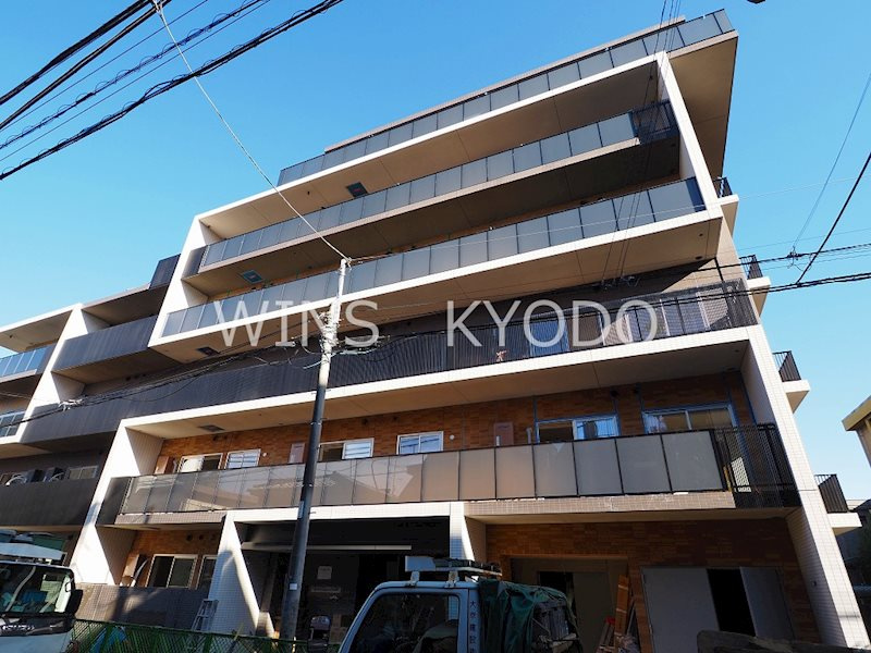 世田谷区砧３丁目の賃貸マンションの外観