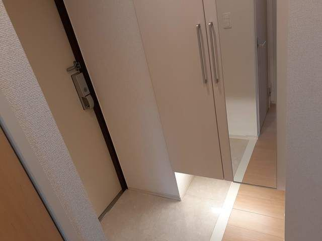 リバブルＫの玄関