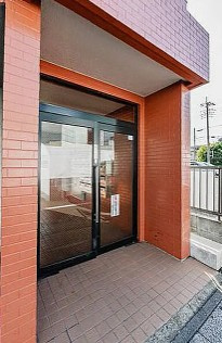 田園キャッスルのエントランス