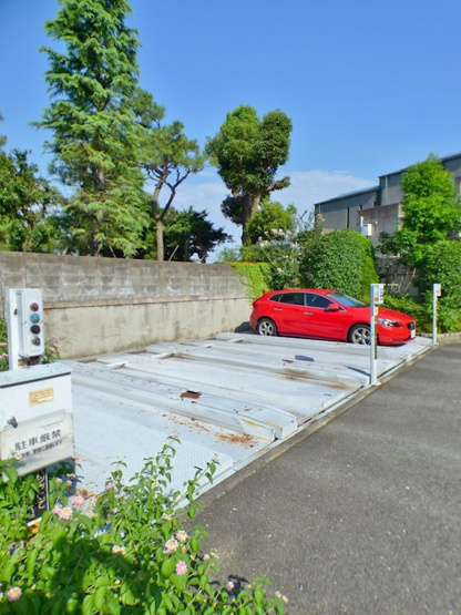 【駐車場】ロイヤル山芦屋