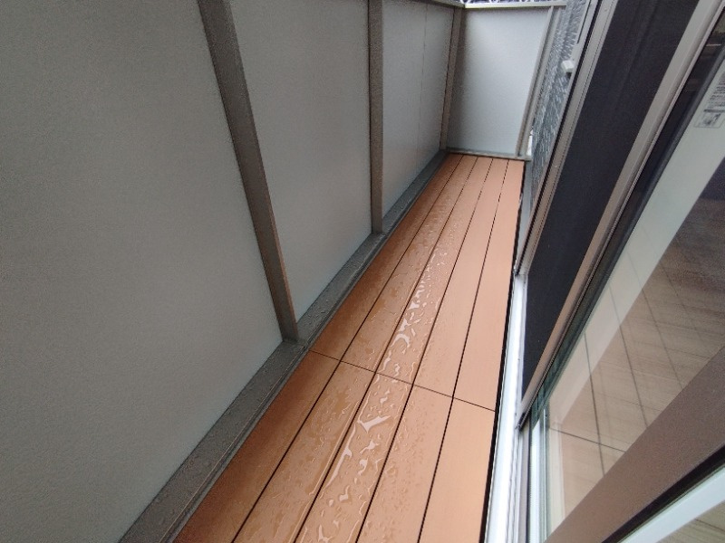 D-room両町のバルコニー