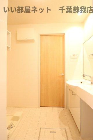 アメニティーなかにしⅣの洗面所|使いやすい洗面所です
