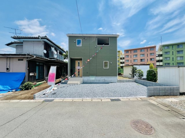 前橋市下新田町の外観|駐車スペース２台以上可能♪
