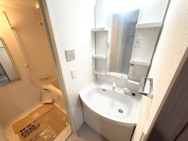 ＮＥコート甲南町の洗面所