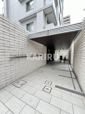 エスリード京橋ノースプレイスのエントランス