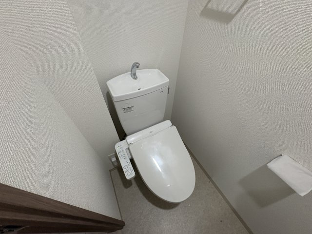 ＮＥコート甲南町のトイレ