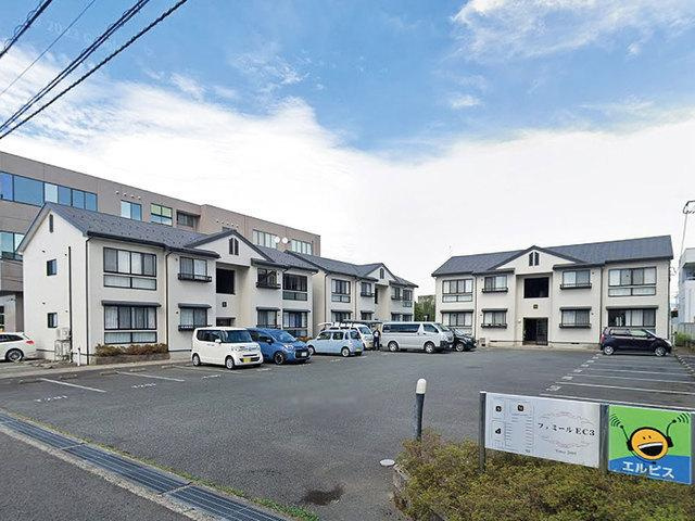 ファミールＥＣ３　Ｓ棟の外観