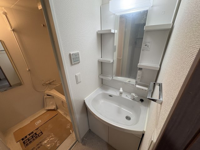 ＮＥコート甲南町の洗面所